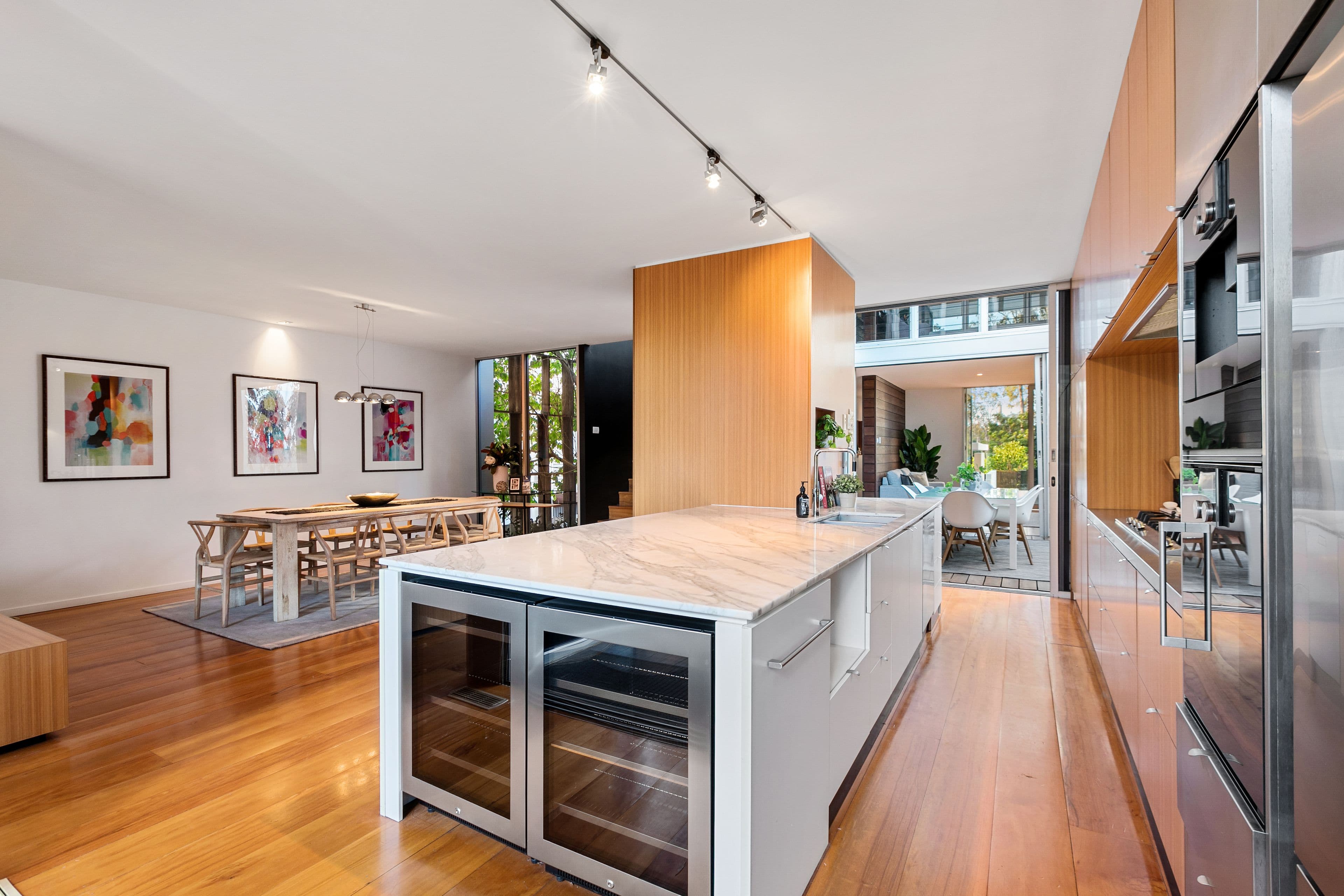 124 Brisbane Corso, Fairfield QLD 4103, Fairfield - Thumbnail 6