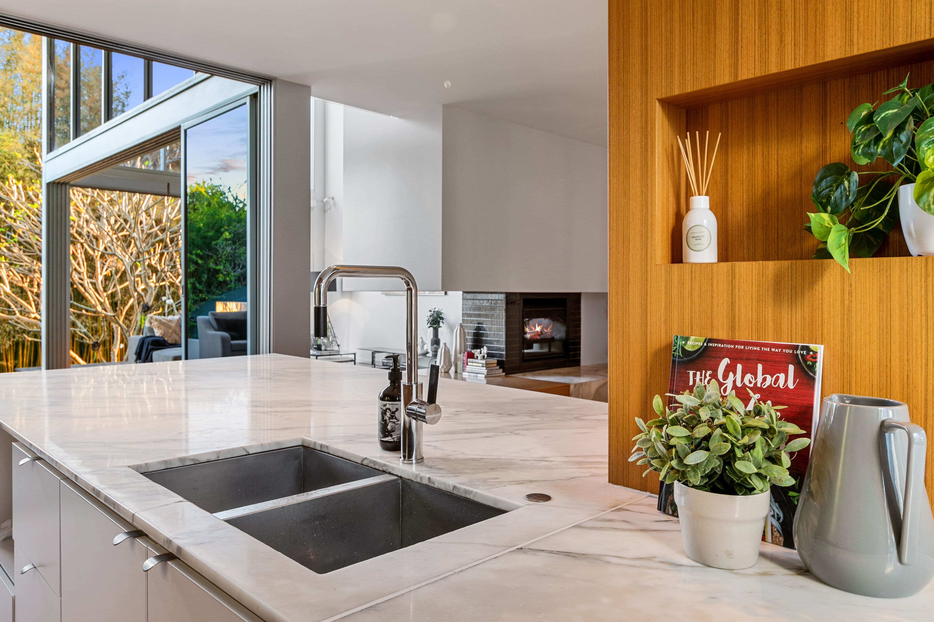 124 Brisbane Corso, Fairfield QLD 4103, Fairfield - Thumbnail 8