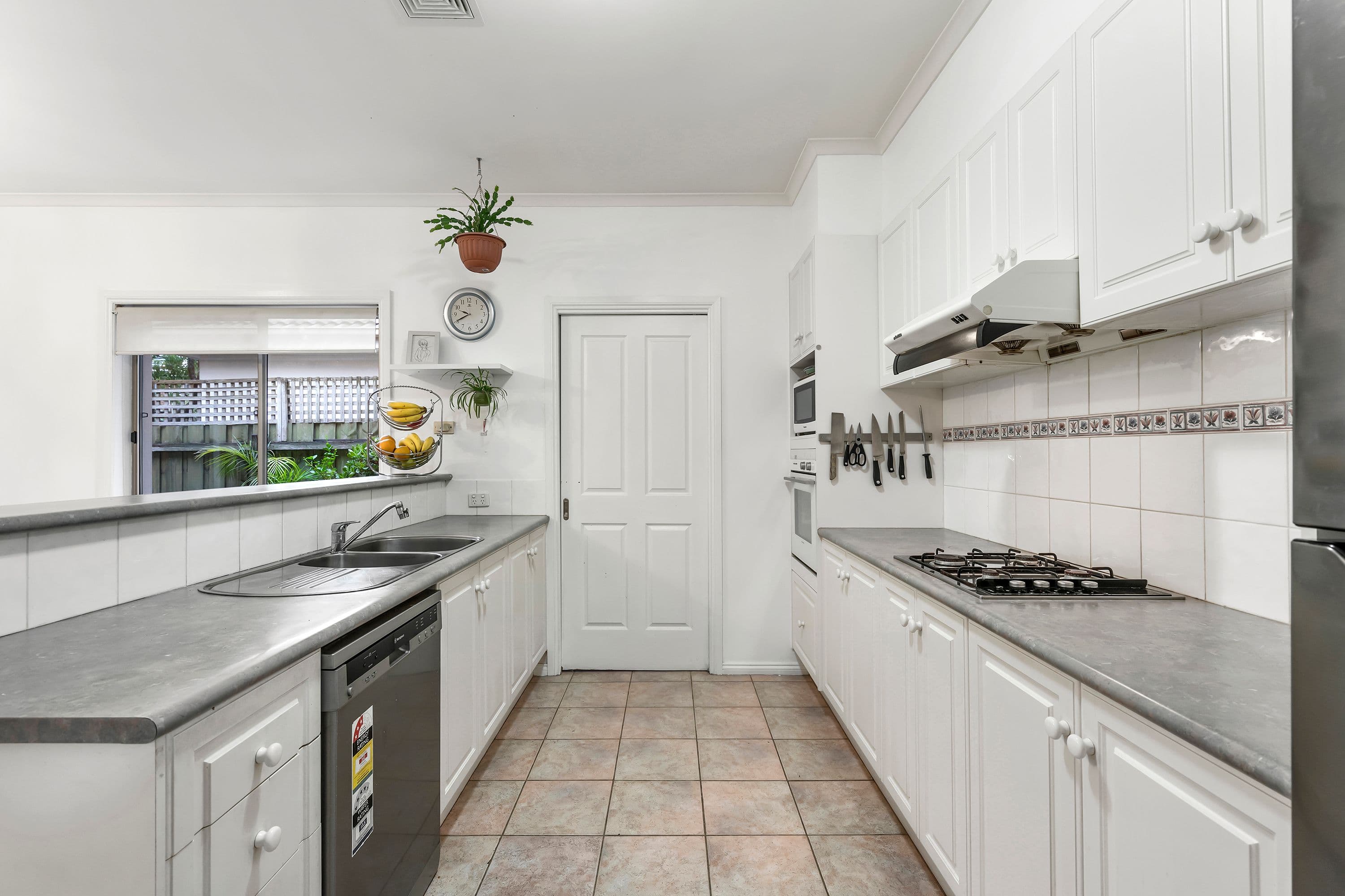 15 Sunrise Crescent, Templestowe Lower VIC 3107, Templestowe Lower - Thumbnail 2