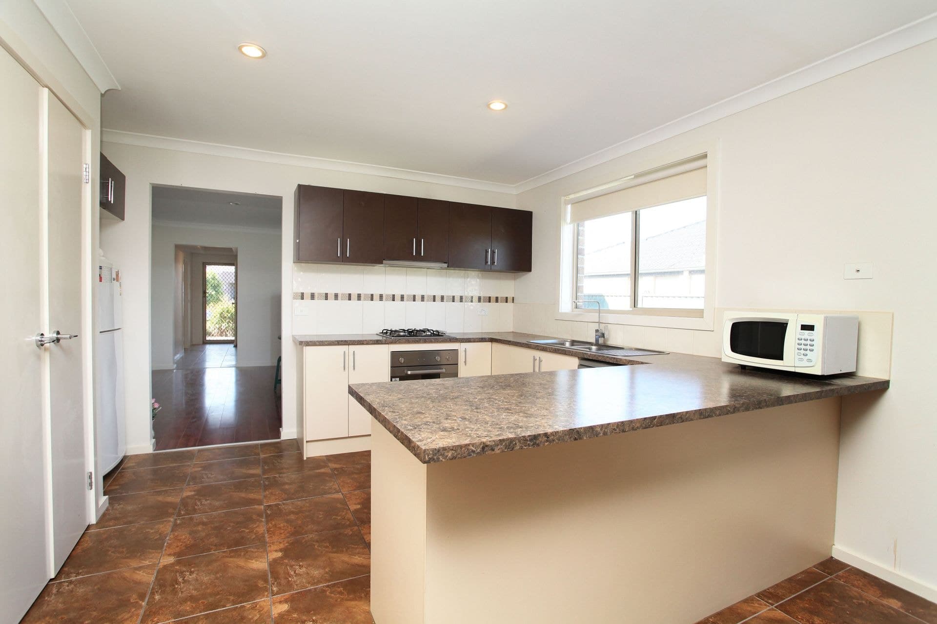 23 Goodenia Way, Caroline Springs - Thumbnail 3