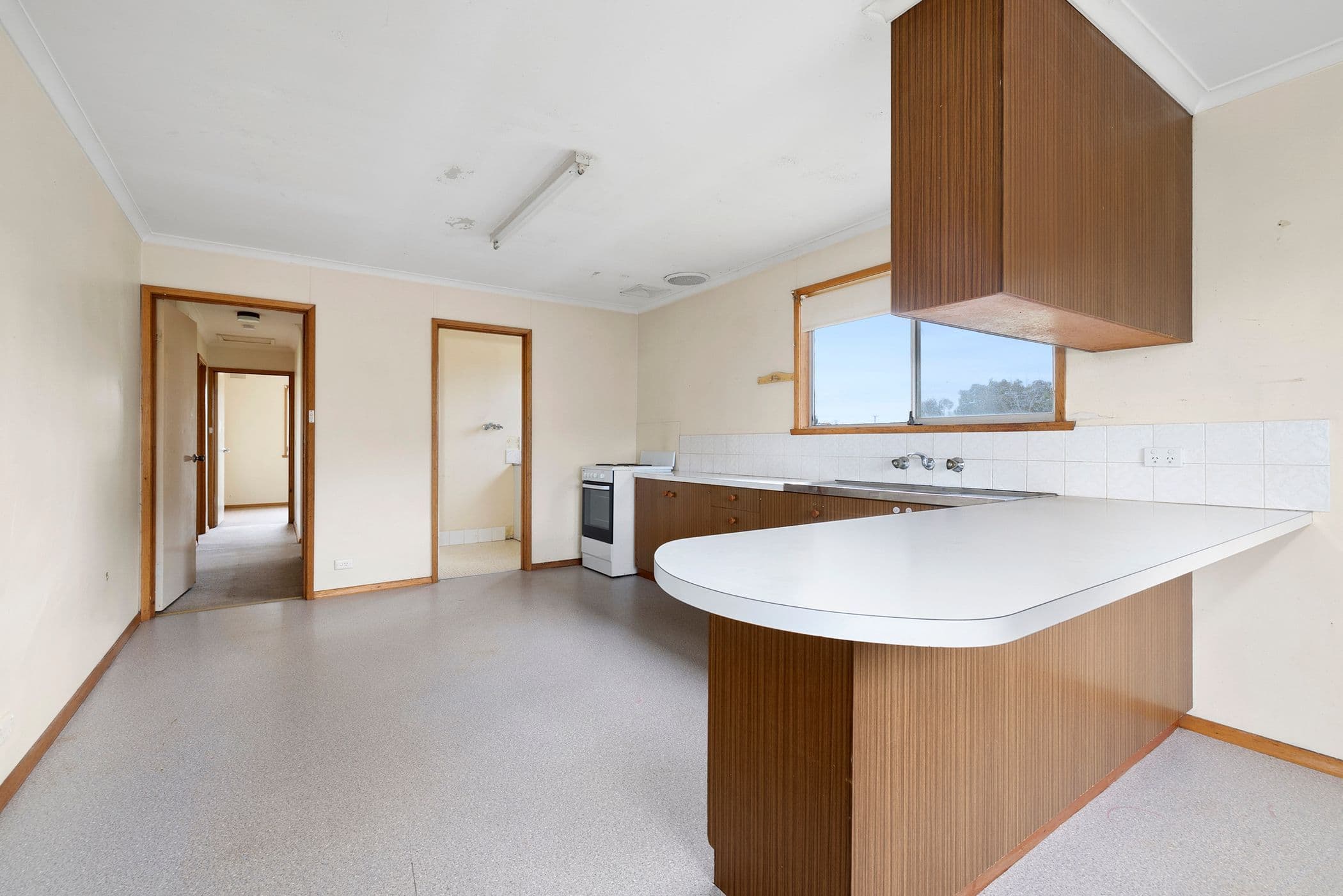 4 Elizabeth Street, Ararat VIC 3377, Ararat - Thumbnail 3