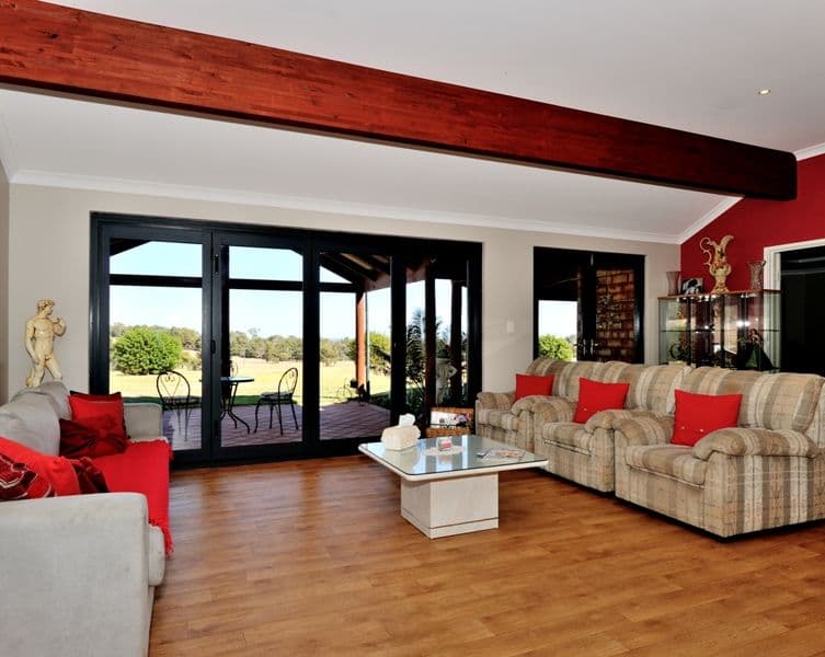 17 Chardonnay Drive, LOWER CHITTERING WA 6084, Lower Chittering - Thumbnail 7