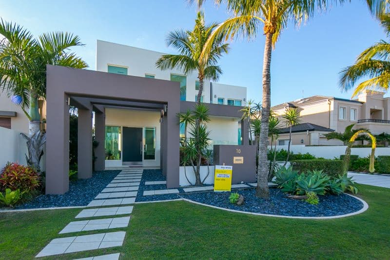 10 King Charles Drive, Sovereign Islands QLD 4216, Paradise Point - Image 1