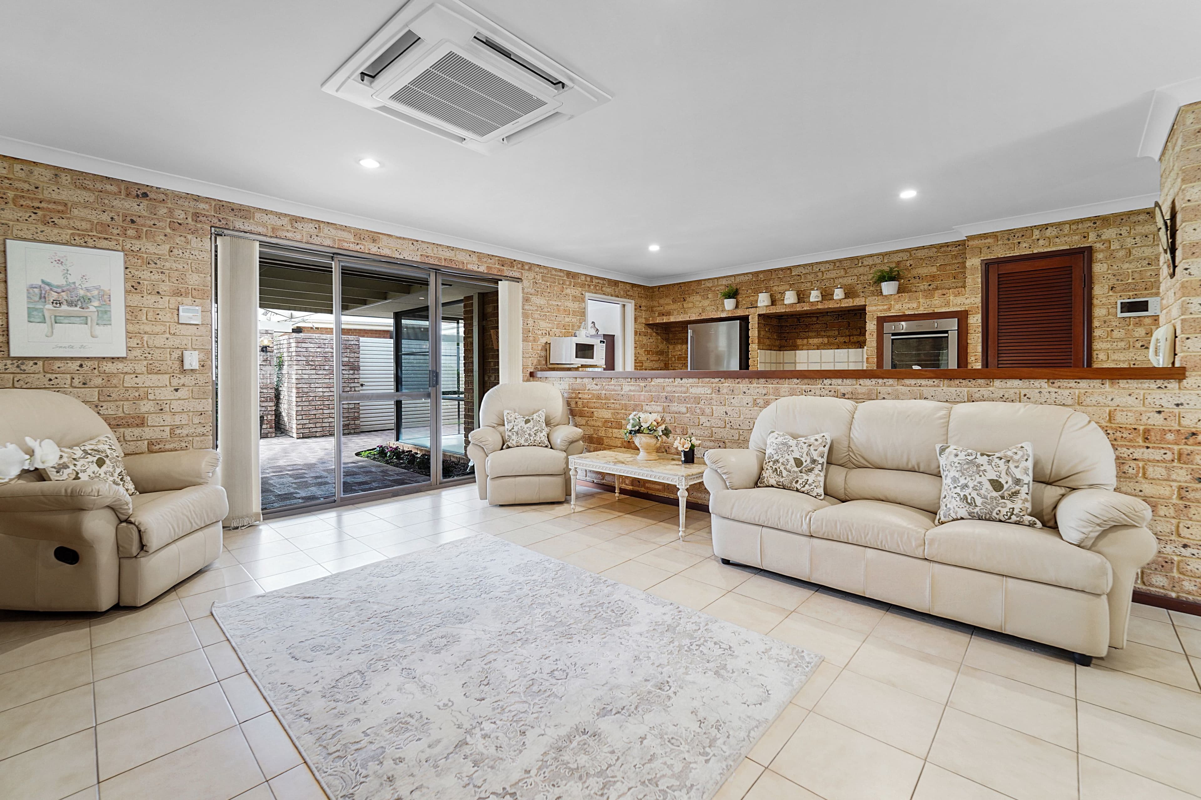 9 Grieve Close, Winthrop WA 6150, Winthrop - Thumbnail 7