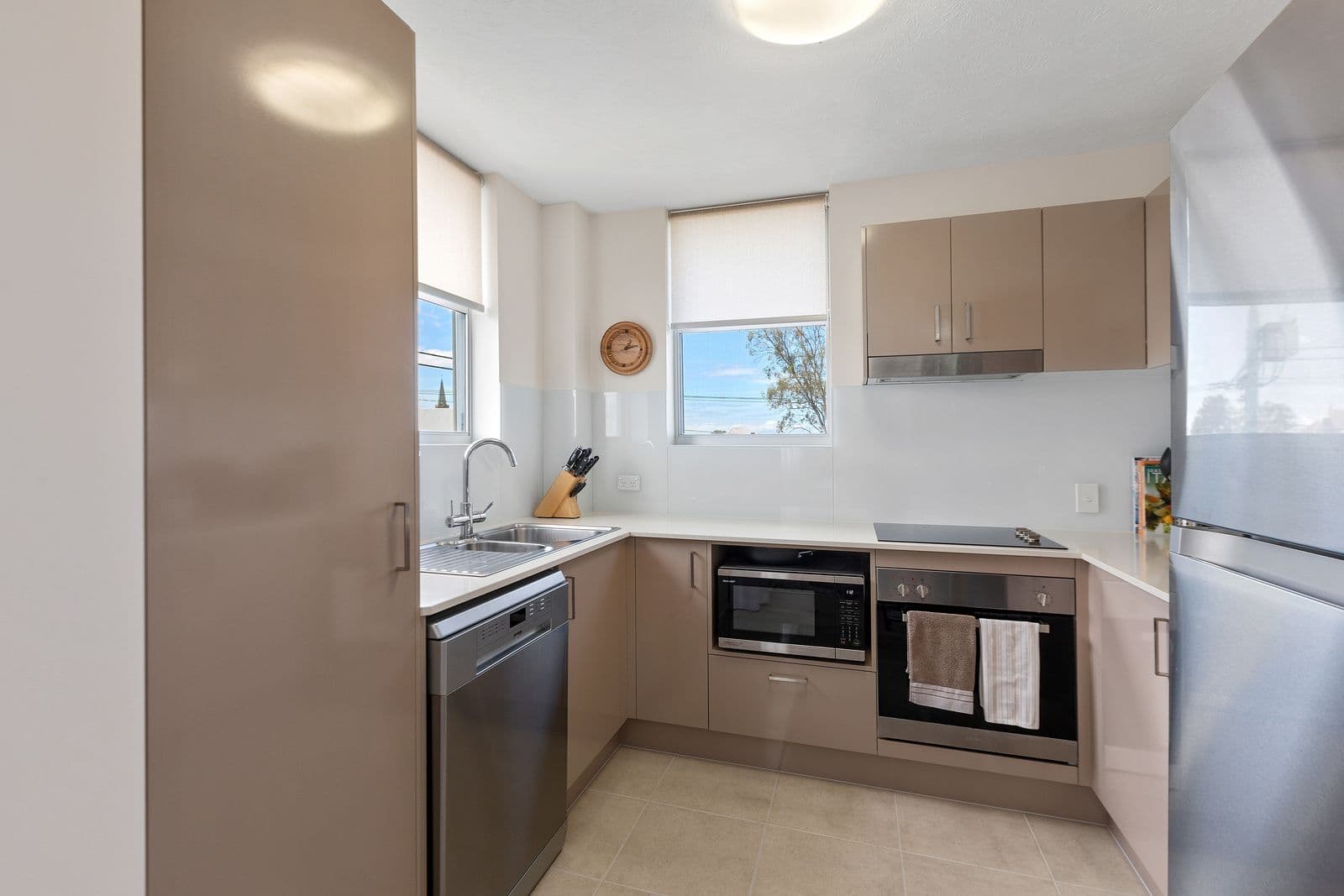 25 Cracknell Road, Annerley QLD 4103, Annerley - Thumbnail 4