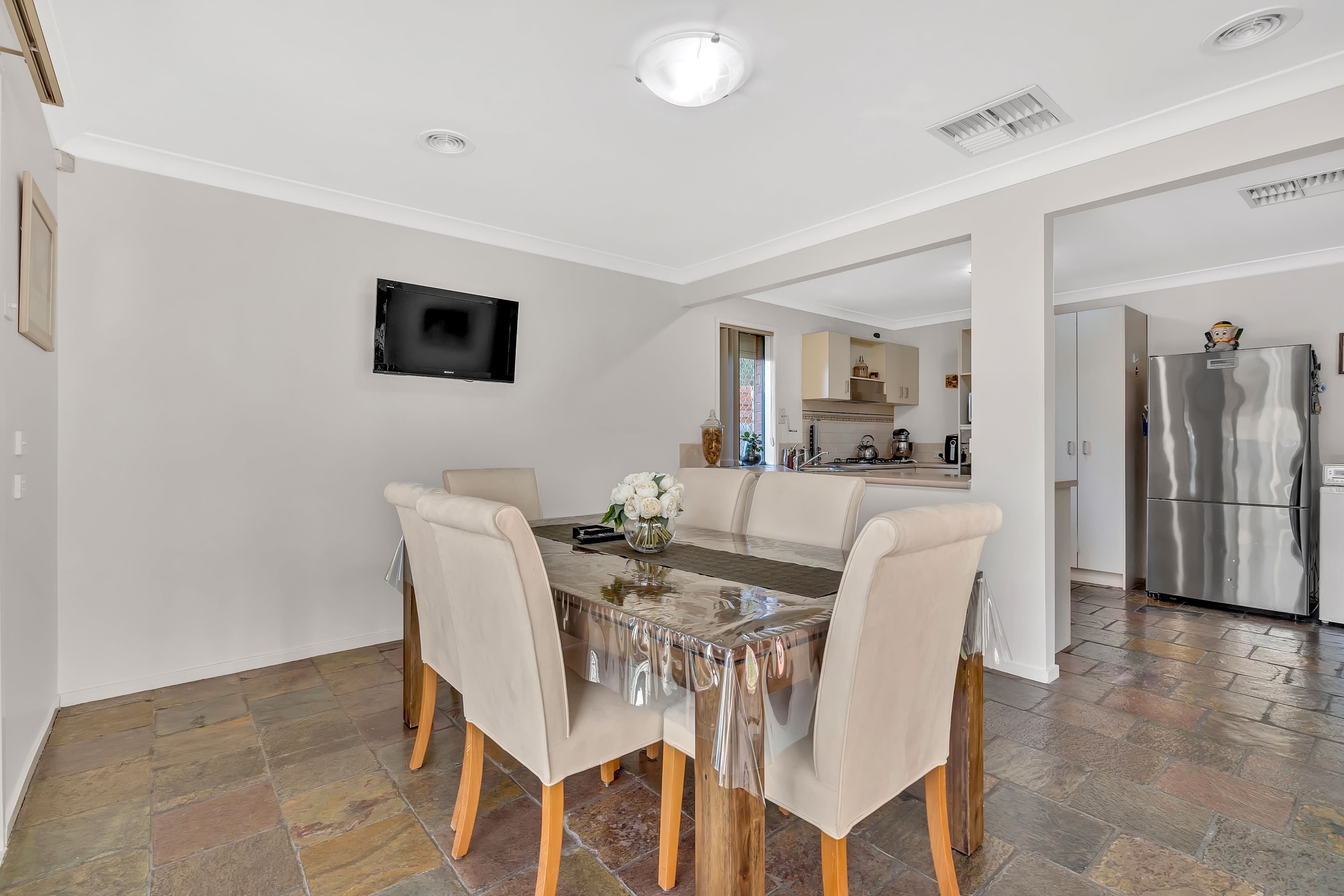 17 Crespin Place, Roxburgh Park VIC 3064, Roxburgh Park - Thumbnail 7