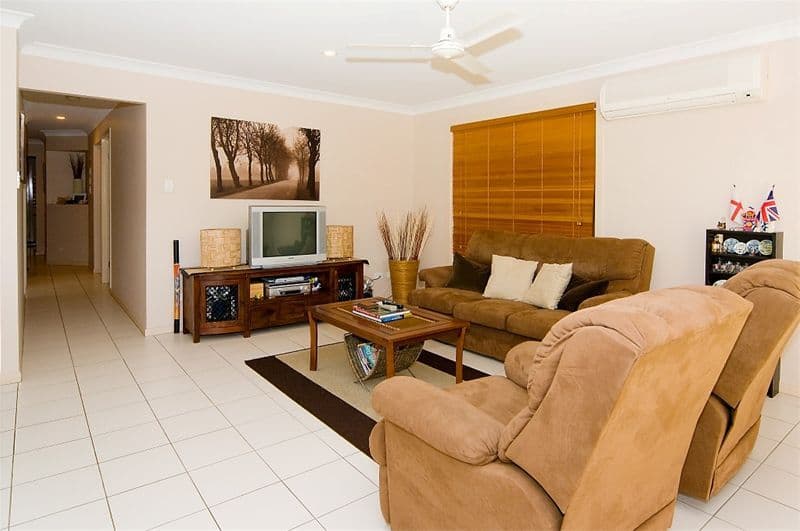 25 Pearse Street, COLLINGWOOD PARK QLD 4301, Collingwood Park - Thumbnail 3