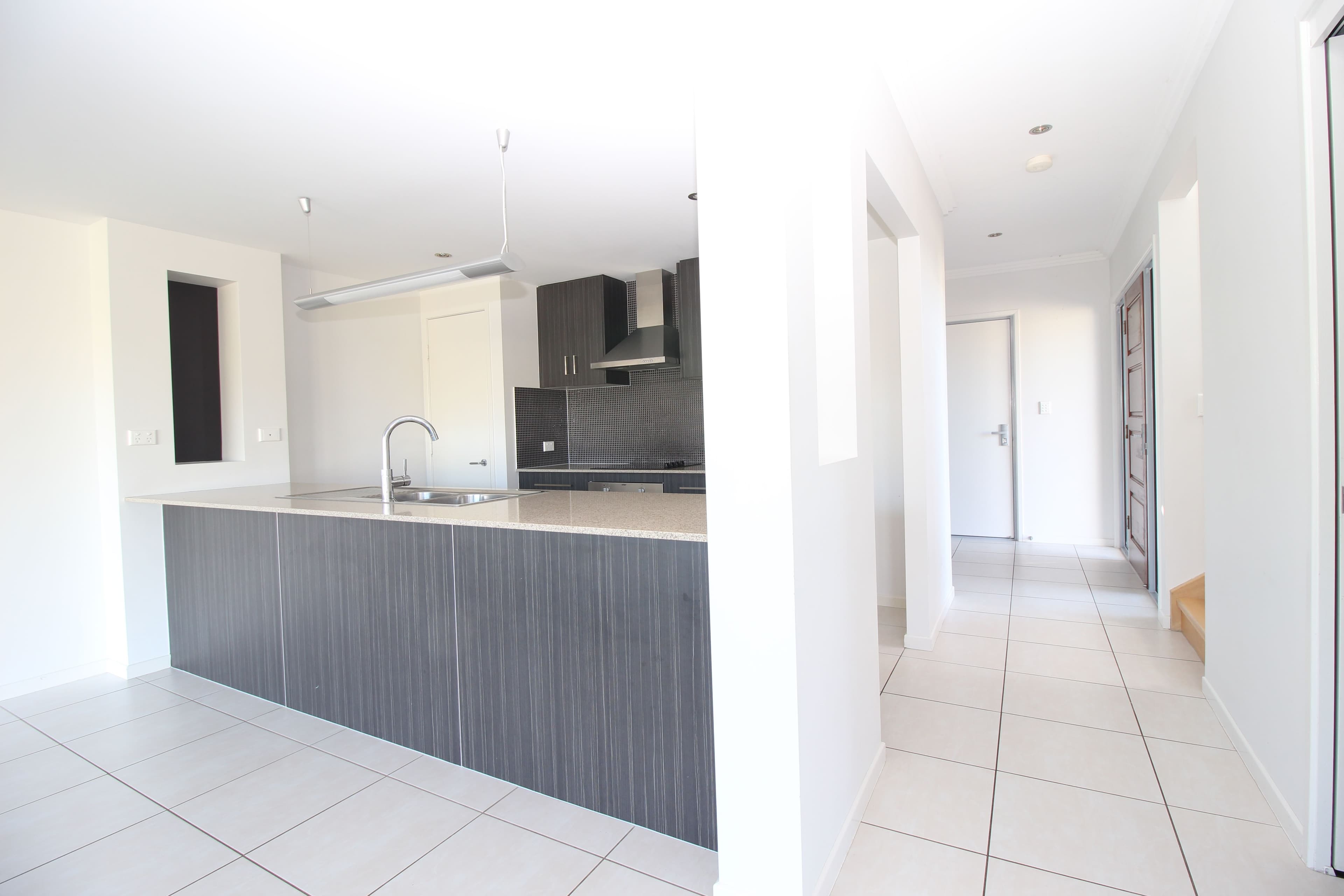 Villa 6 20/24 Mooney Crescent (The Vybe), Emerald QLD 4720, Emerald - Thumbnail 2