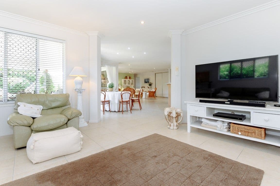 8 Viewpoint Way, New Auckland QLD 4680, New Auckland - Thumbnail 5