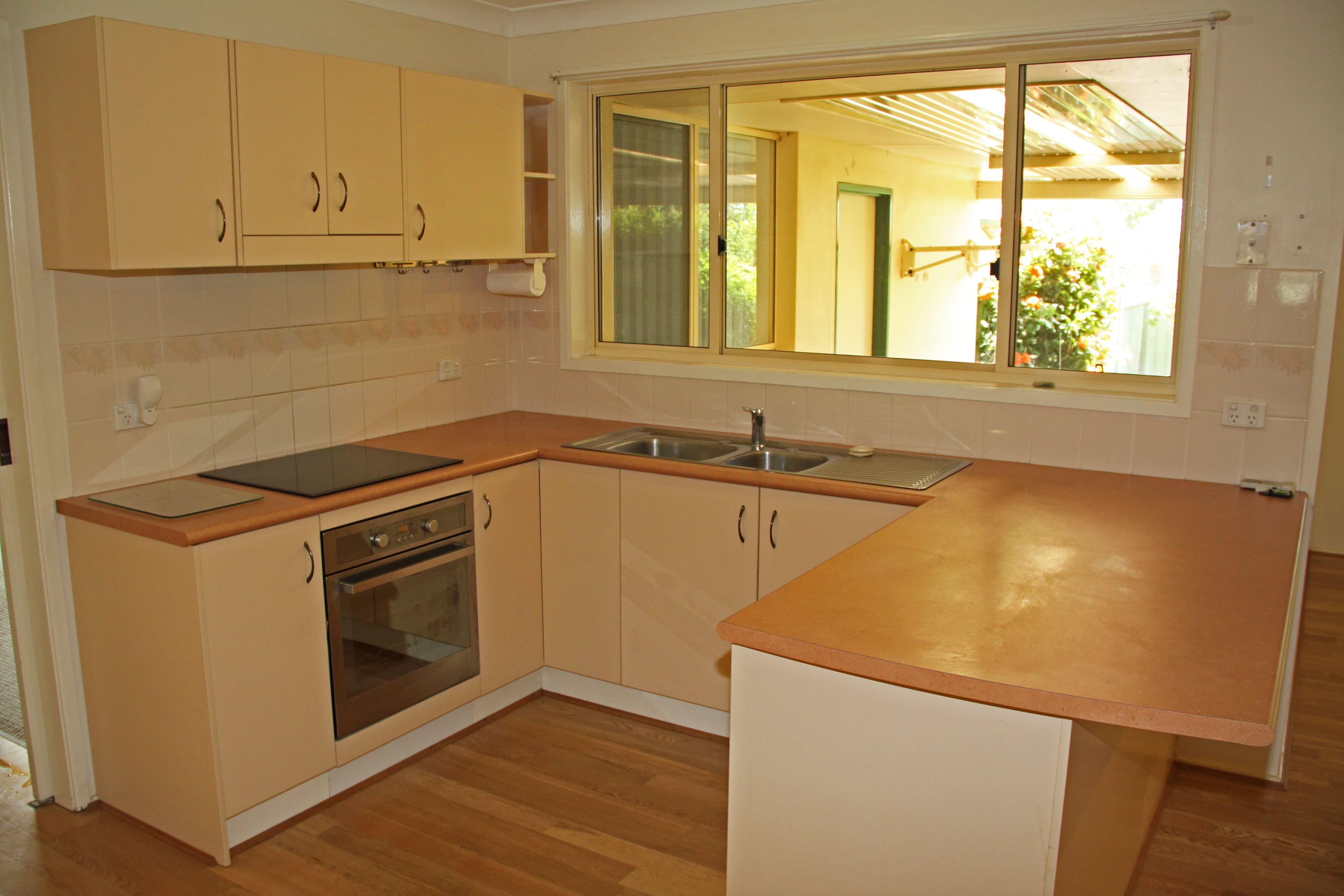 3 Rosewood Court, Lakewood - Thumbnail 8