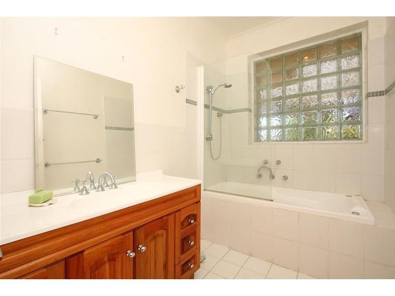412 Grimshaw Street, BUNDOORA VIC 3083, Bundoora - Thumbnail 3