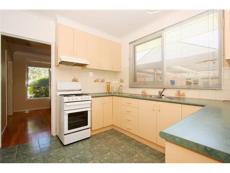 412 Grimshaw Street, BUNDOORA VIC 3083, Bundoora - Thumbnail 4