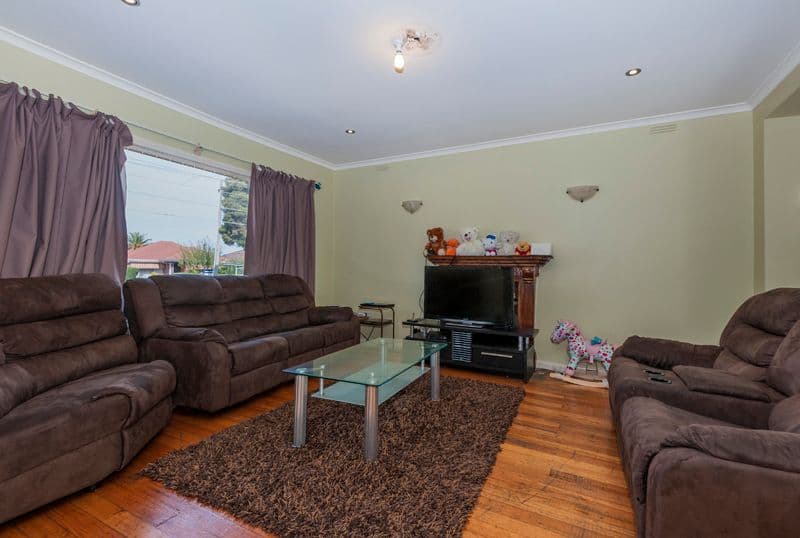 22 Juniper Crescent, Thomastown VIC 3074, Thomastown - Thumbnail 3