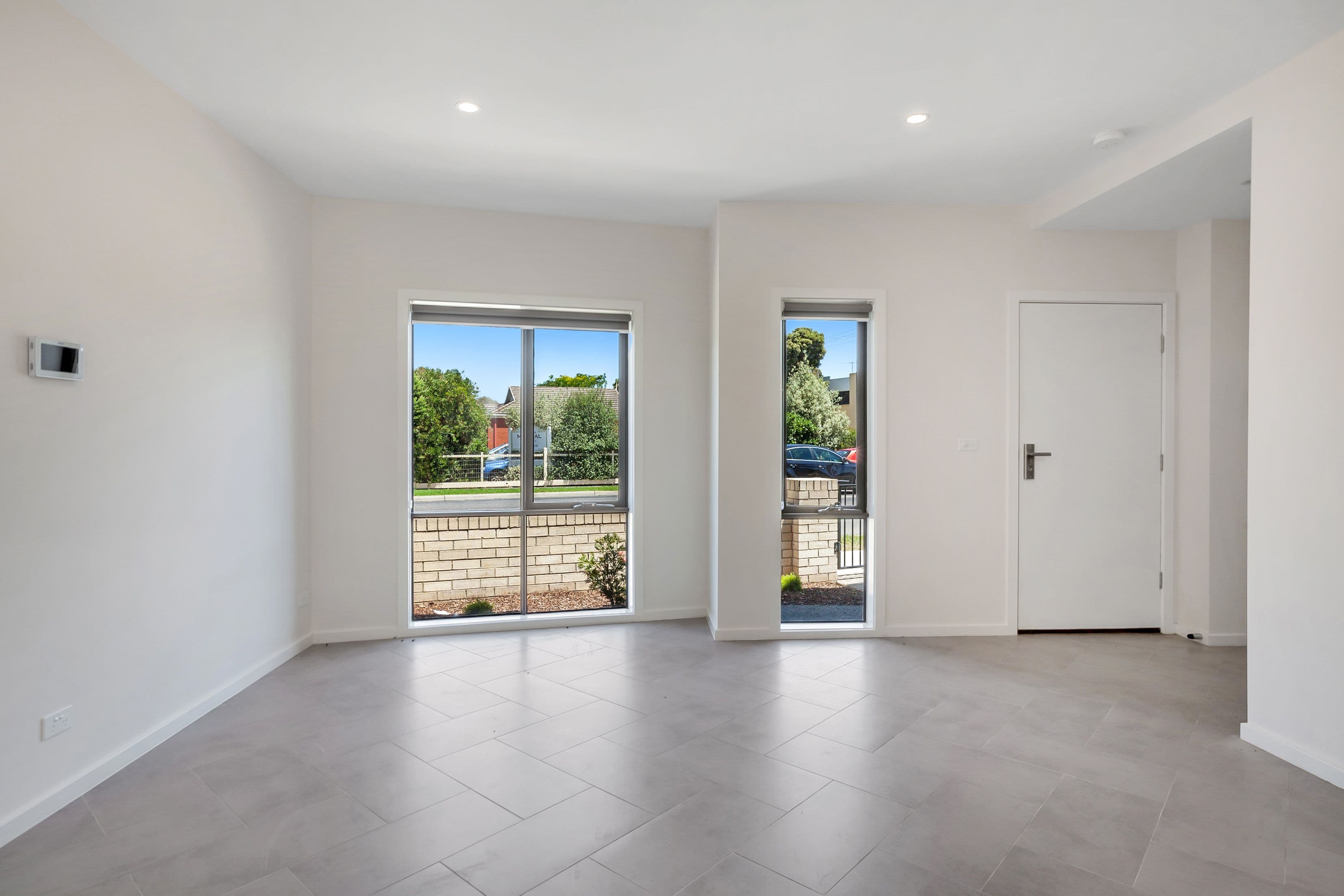 20 Gorge Road, South Morang VIC 3752, South Morang - Thumbnail 2