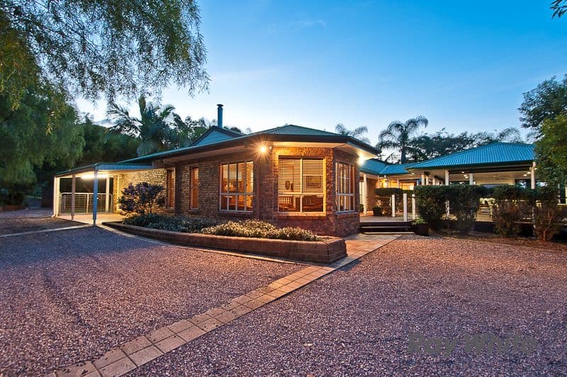 10 Ashwood Court, SAMFORD VALLEY QLD 4520, Samford Valley - Image 1