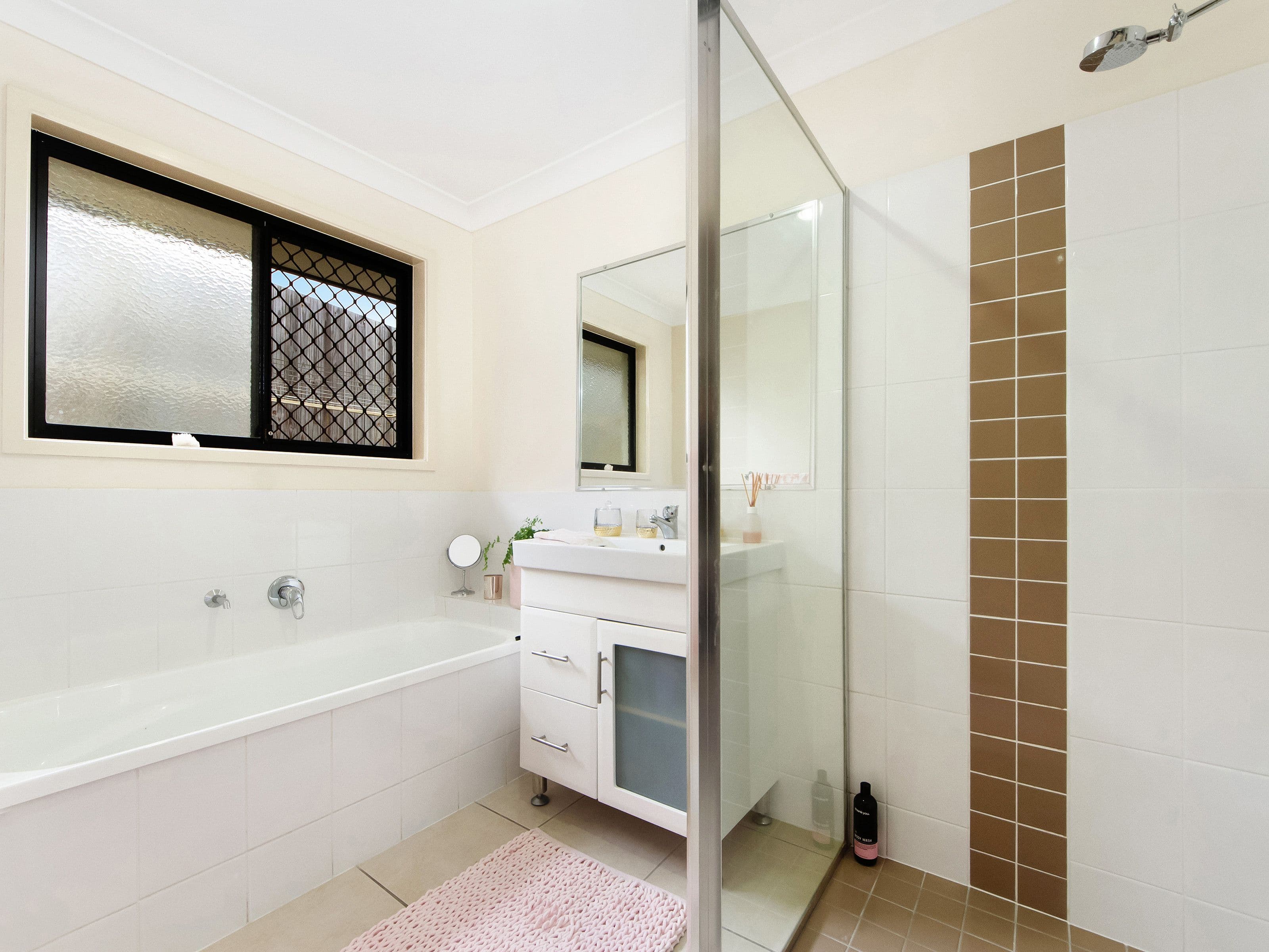 5 Monza Drive, Oxenford QLD 4210, Oxenford - Thumbnail 8