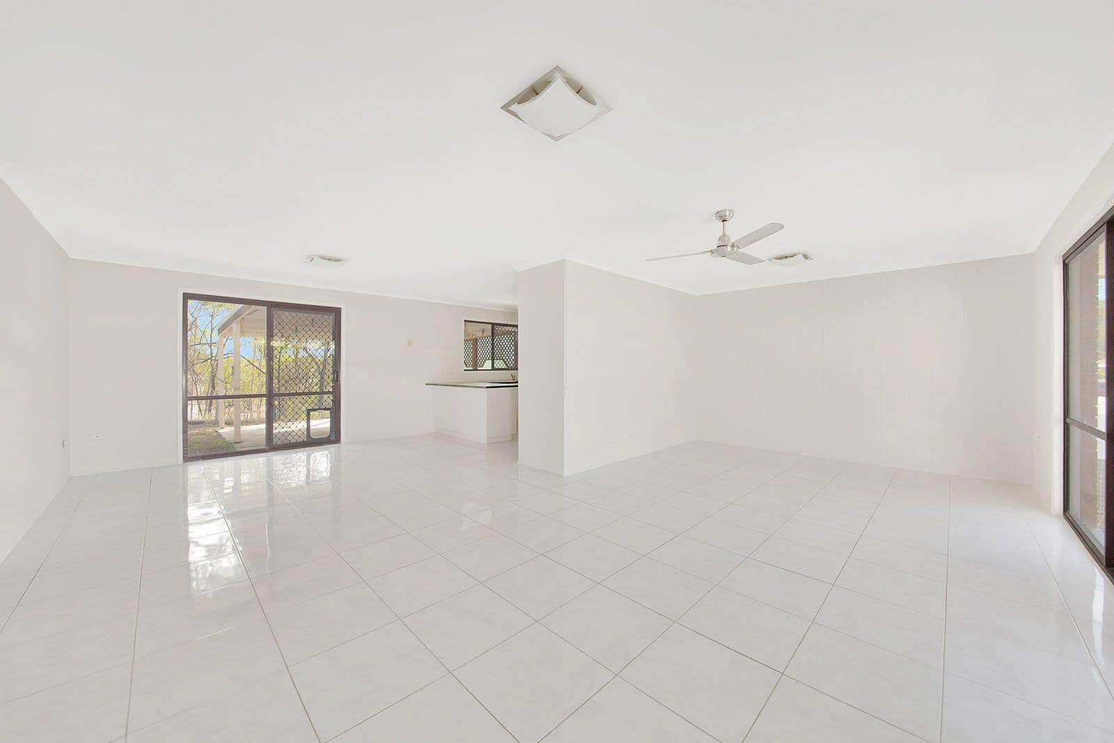 4 Alpine Avenue, Boyne Island QLD 4680, Boyne Island - Thumbnail 5