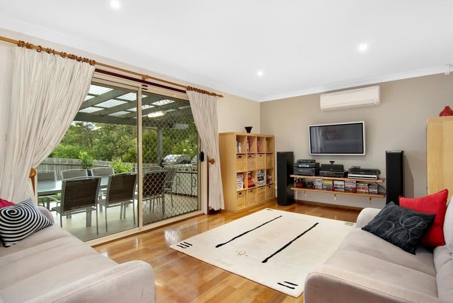 30 Bowen Close, CHERRYBROOK NSW 2126, Cherrybrook - Thumbnail 4