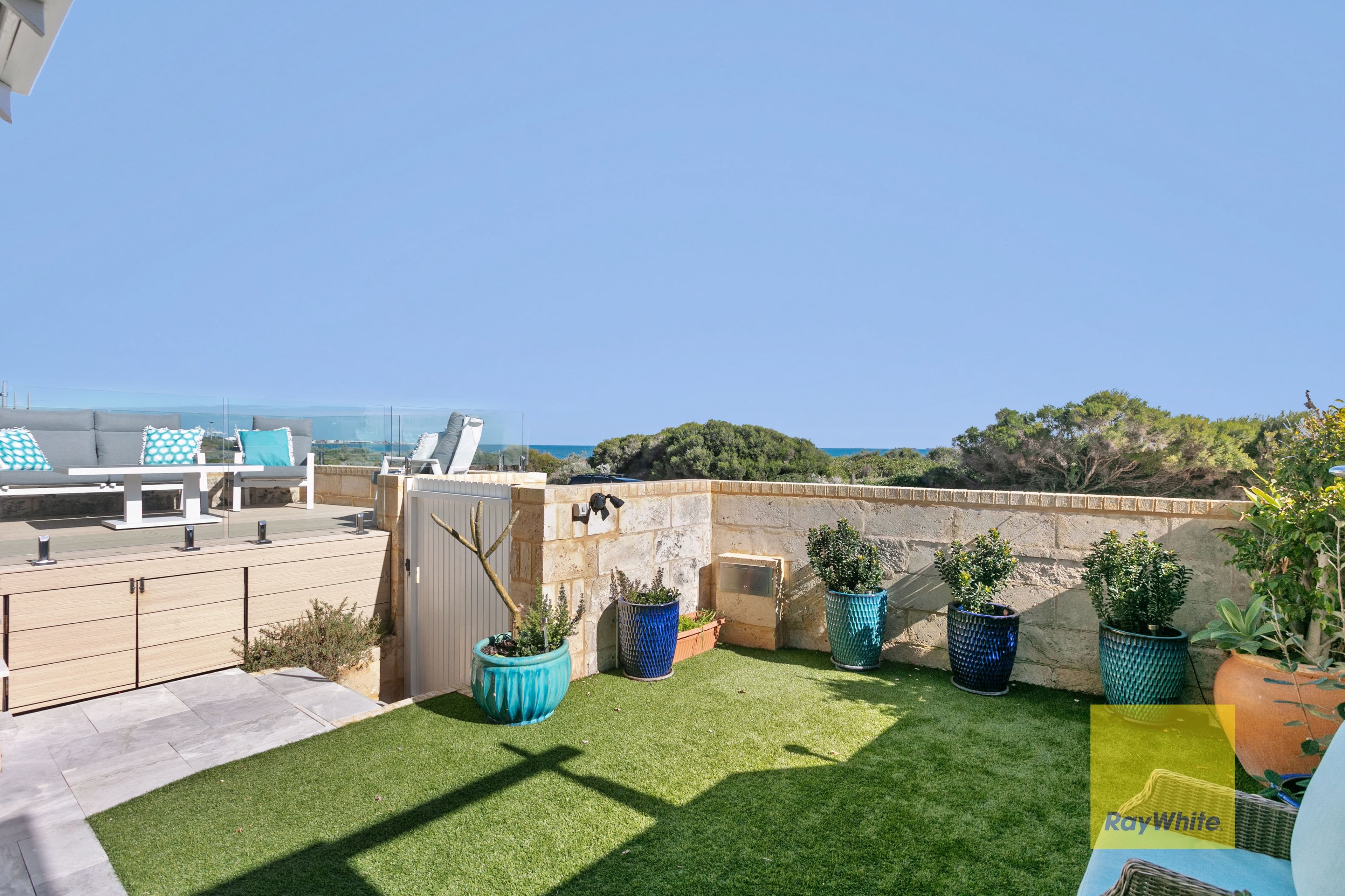 18 Marine Parade, Cottesloe WA 6011, Cottesloe - Thumbnail 2