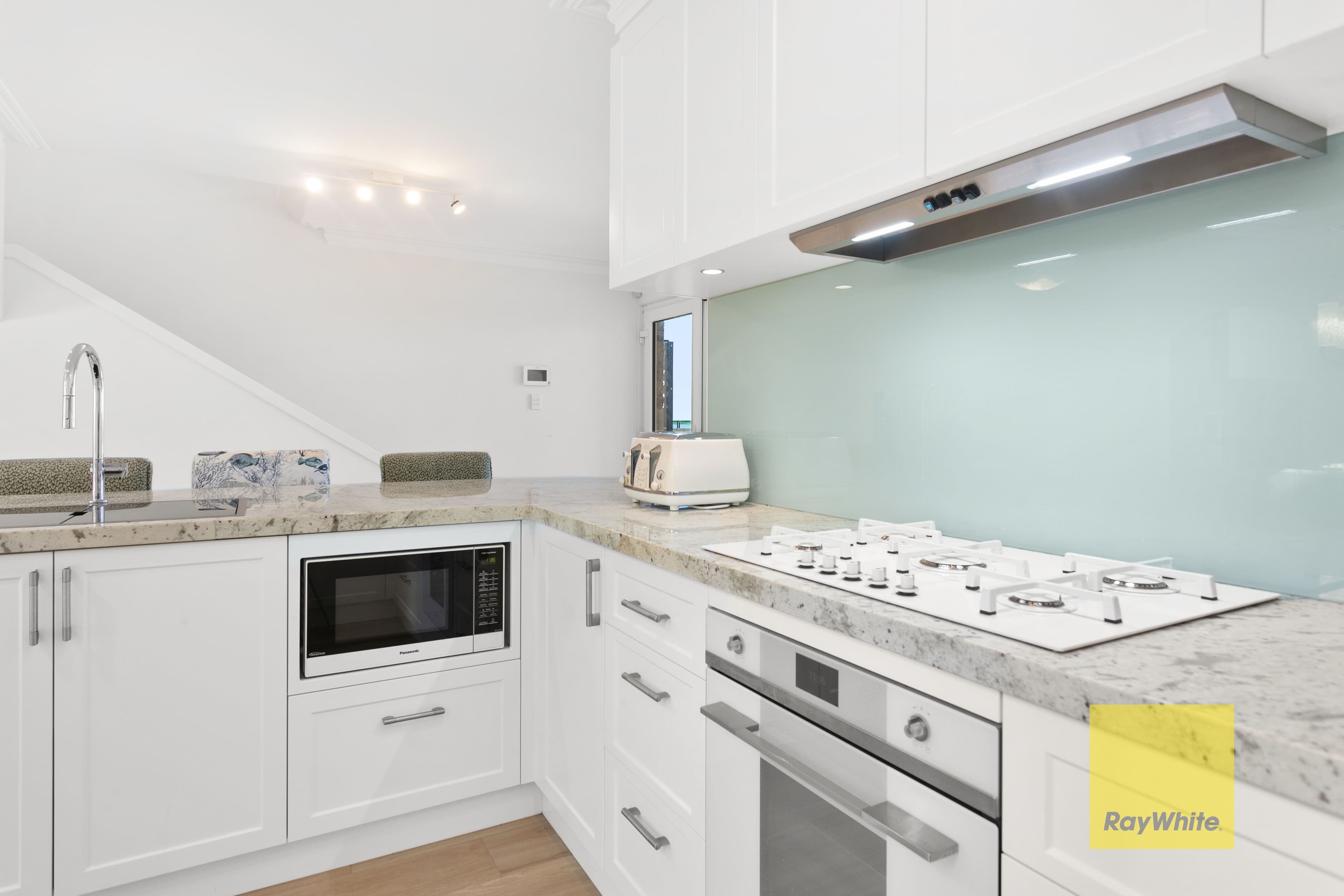 18 Marine Parade, Cottesloe WA 6011, Cottesloe - Thumbnail 5