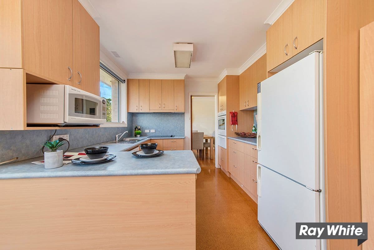 68 Armstrong Crescent, Holt ACT 2615, Holt - Thumbnail 5