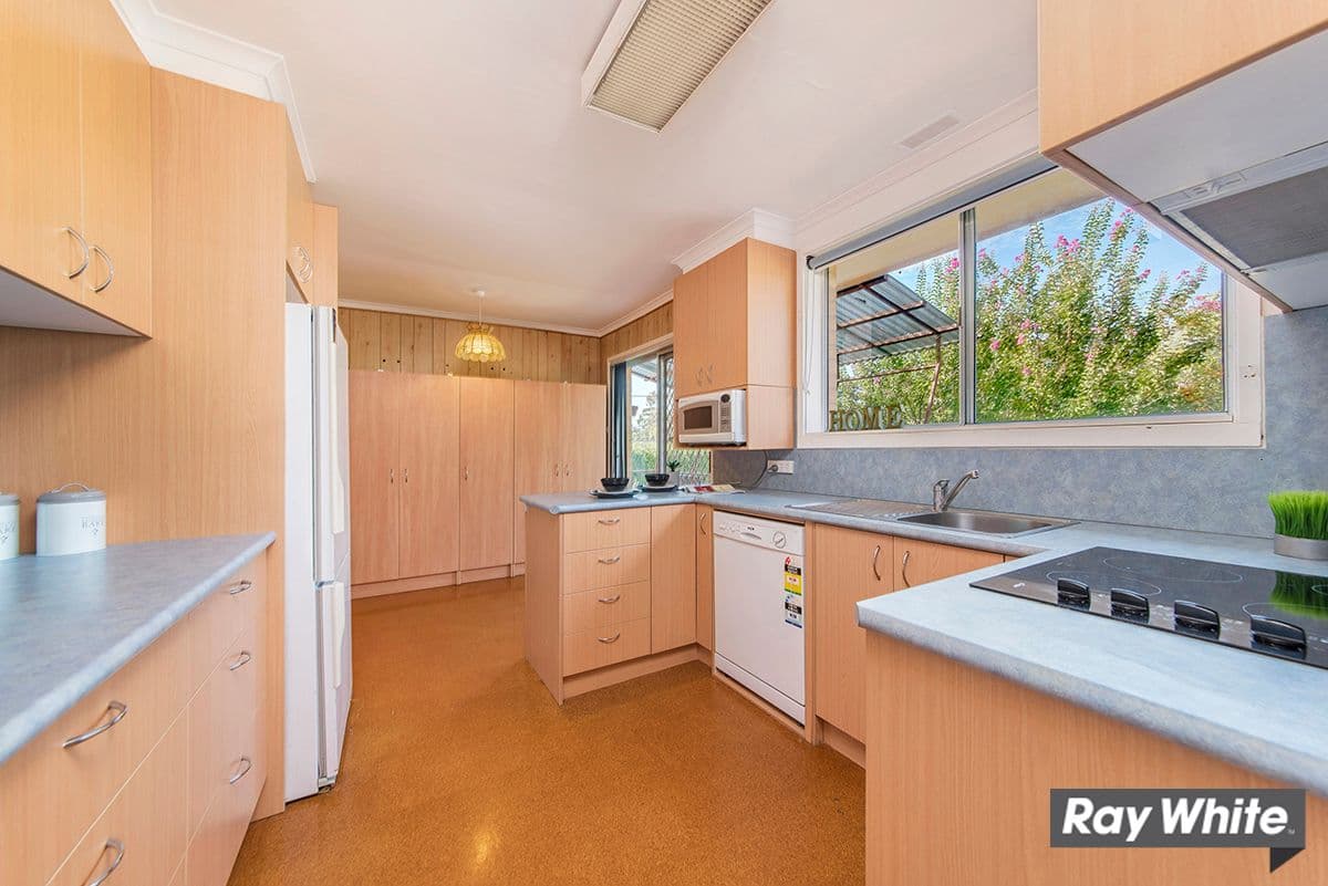 68 Armstrong Crescent, Holt ACT 2615, Holt - Thumbnail 6