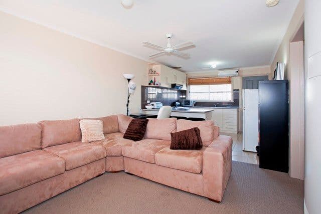 25 Bakewell Street, HERNE HILL VIC 3218, Herne Hill - Thumbnail 4