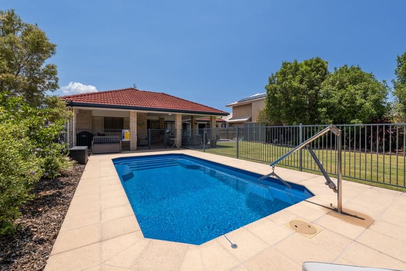 14 Kuthar Street, Pelican Waters - Thumbnail 2