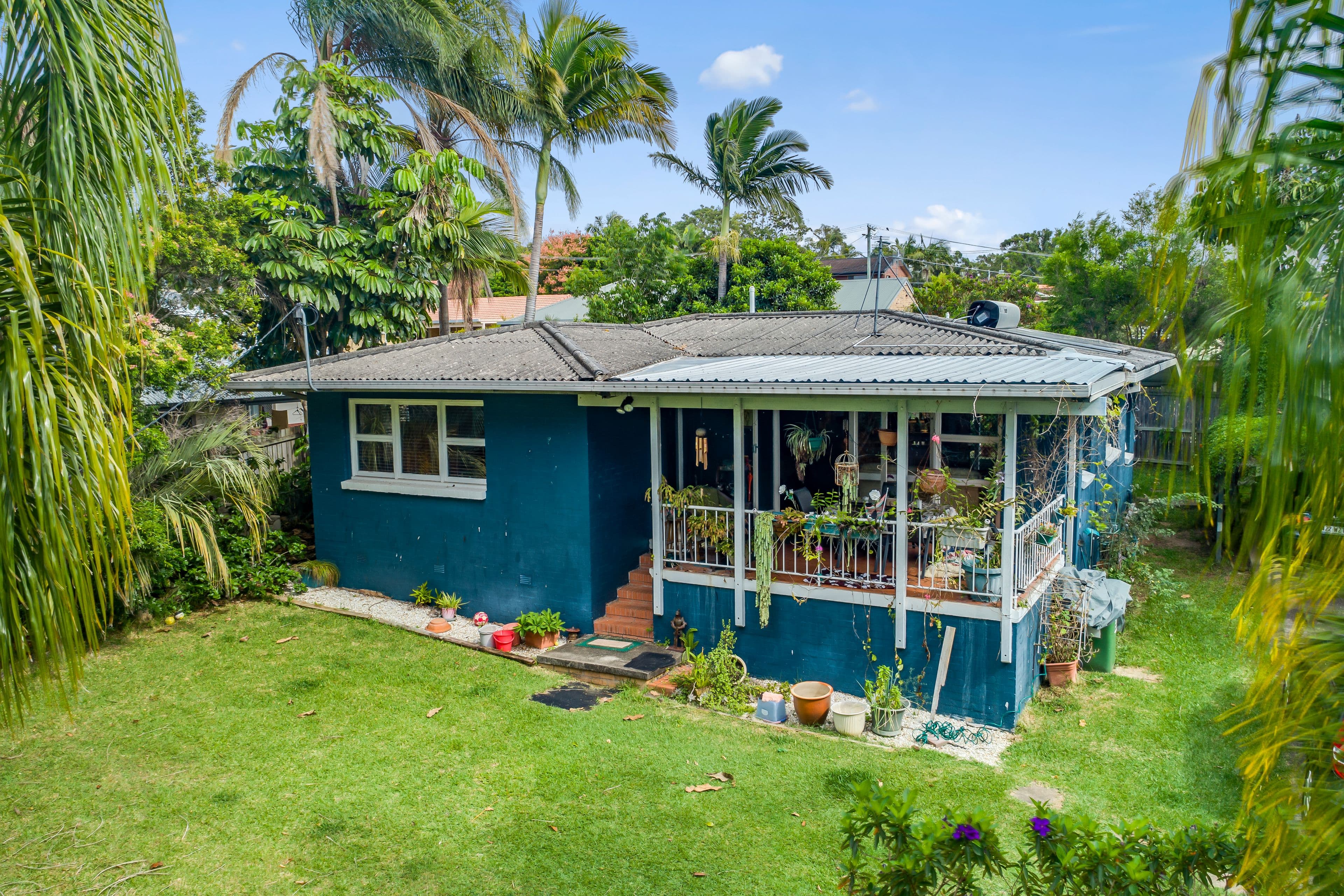 11 Bambarra Street, Southport QLD 4215, Southport - Thumbnail 2