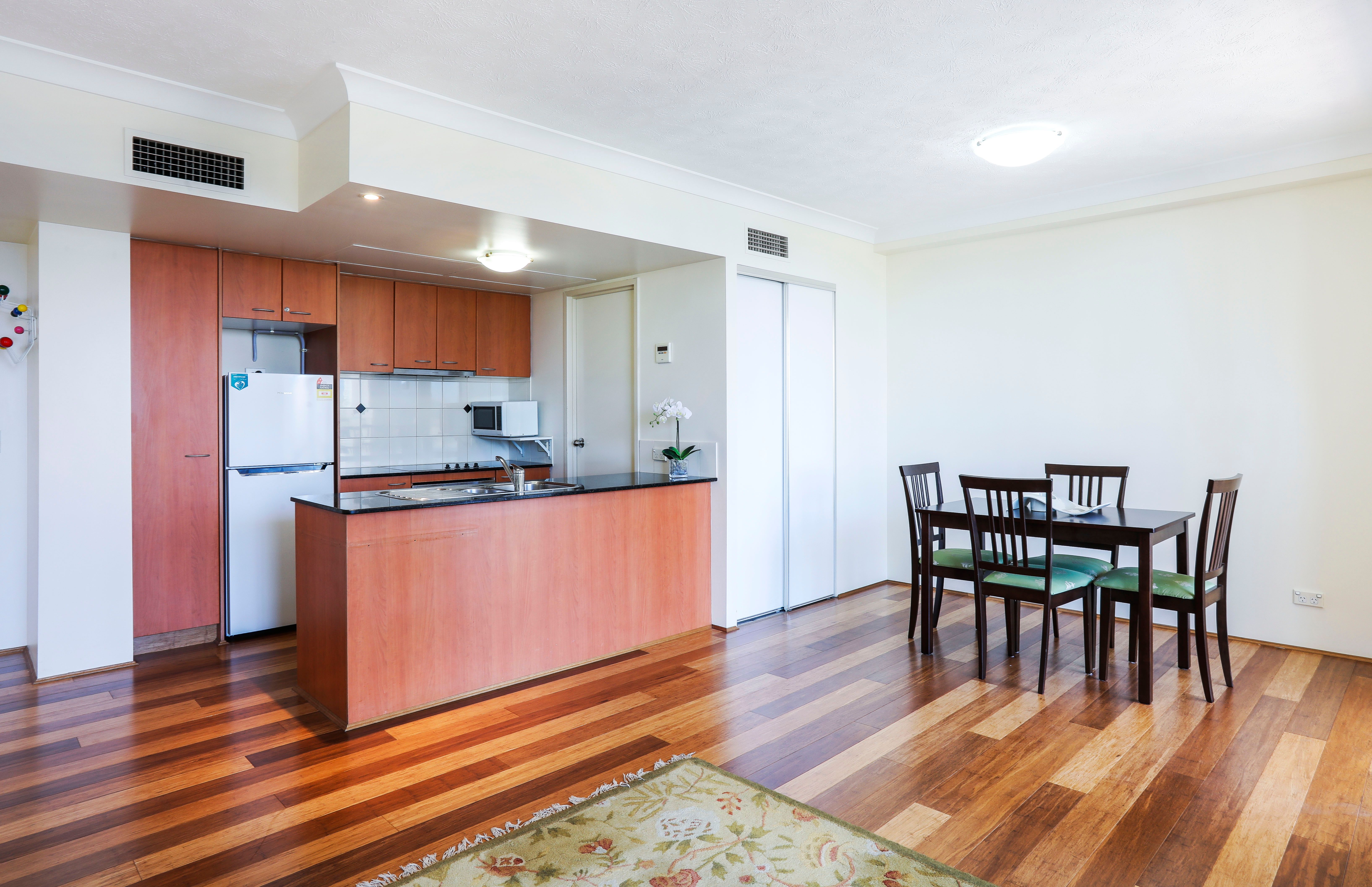 2988-2994 Surfers Paradise Boulevard, Surfers Paradise QLD 4217, Surfers Paradise - Thumbnail 3