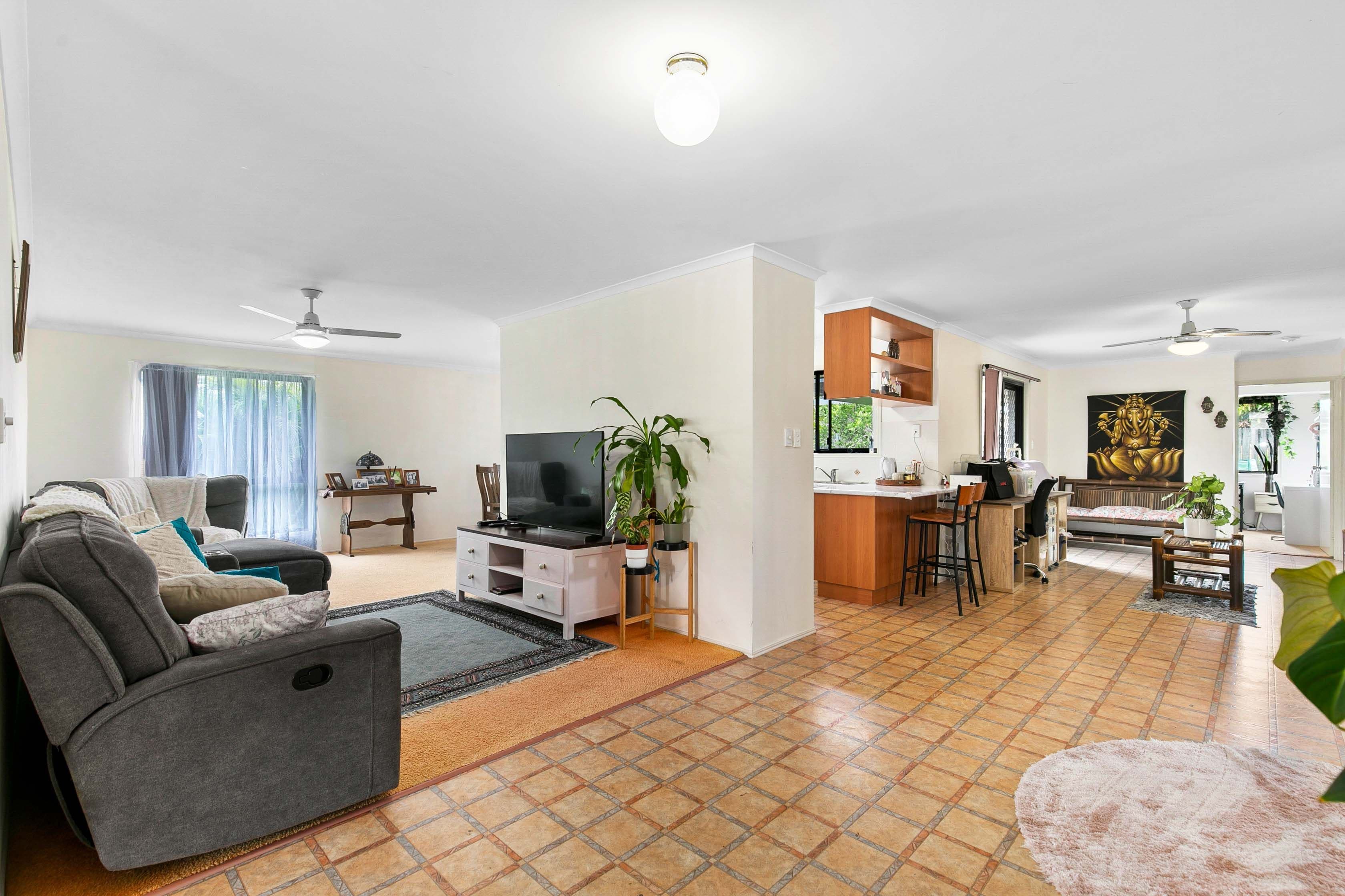 60 Anchorage Circut, Point Vernon QLD 4655, Point Vernon - Thumbnail 5