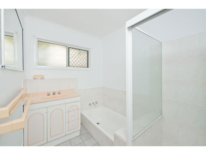 196 Patricks Road, FERNY HILLS QLD 4055, Ferny Hills - Thumbnail 7