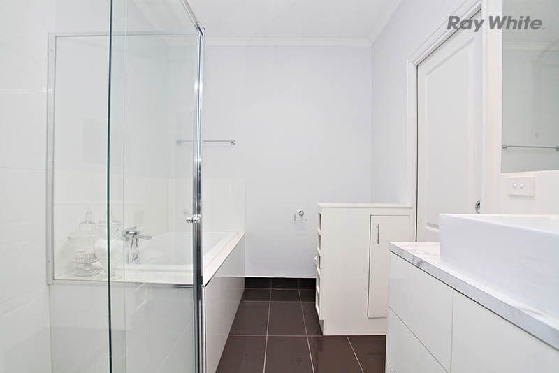 2B Chrysler Court, Keilor Downs VIC 3038, Keilor Downs - Thumbnail 6
