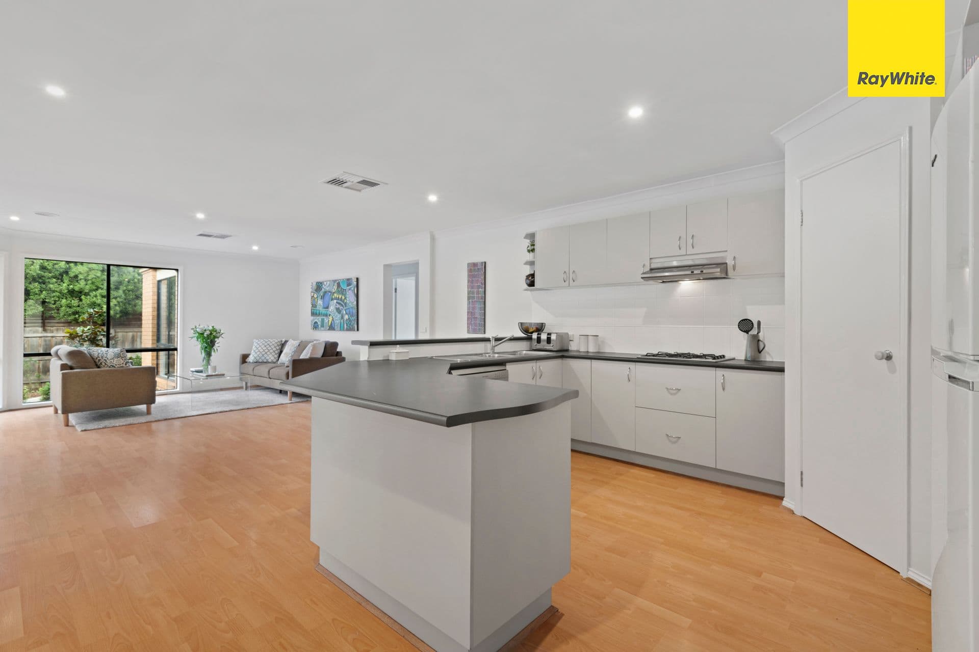6 Dunrossil Court, Brookfield VIC 3338, Brookfield - Thumbnail 8