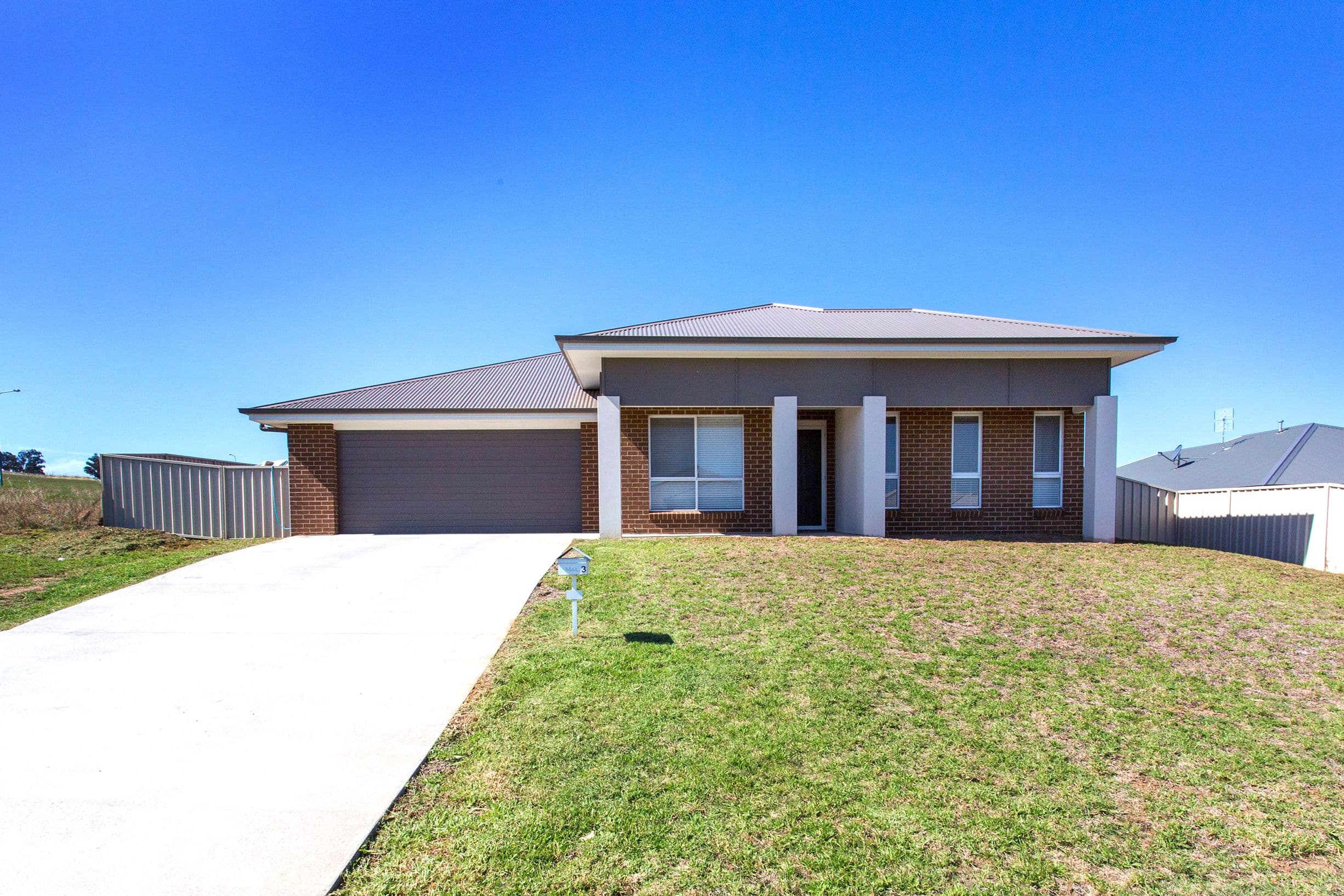 3 Vineyard Drive, Cowra - Image 1