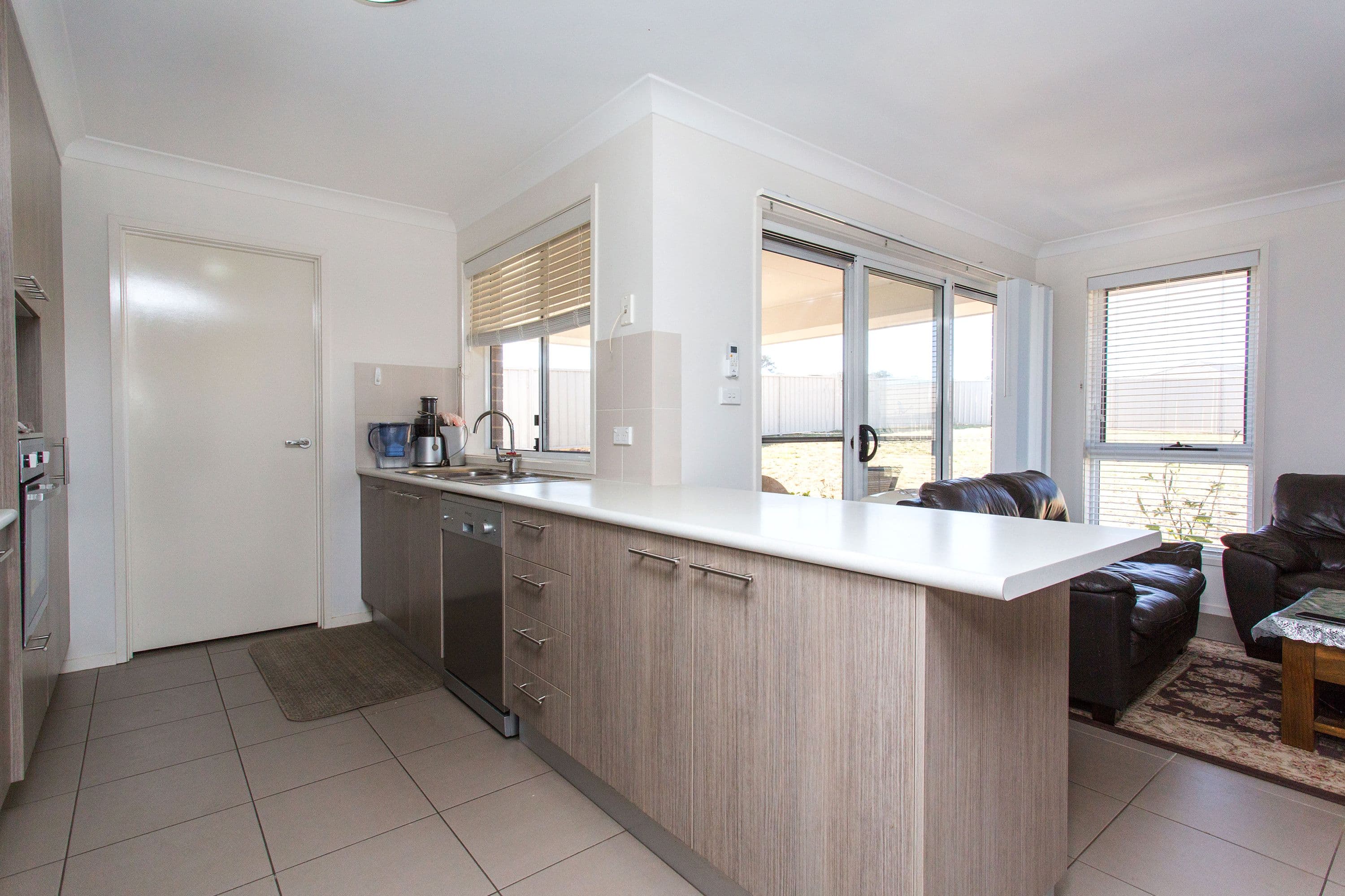 3 Vineyard Drive, Cowra - Thumbnail 2