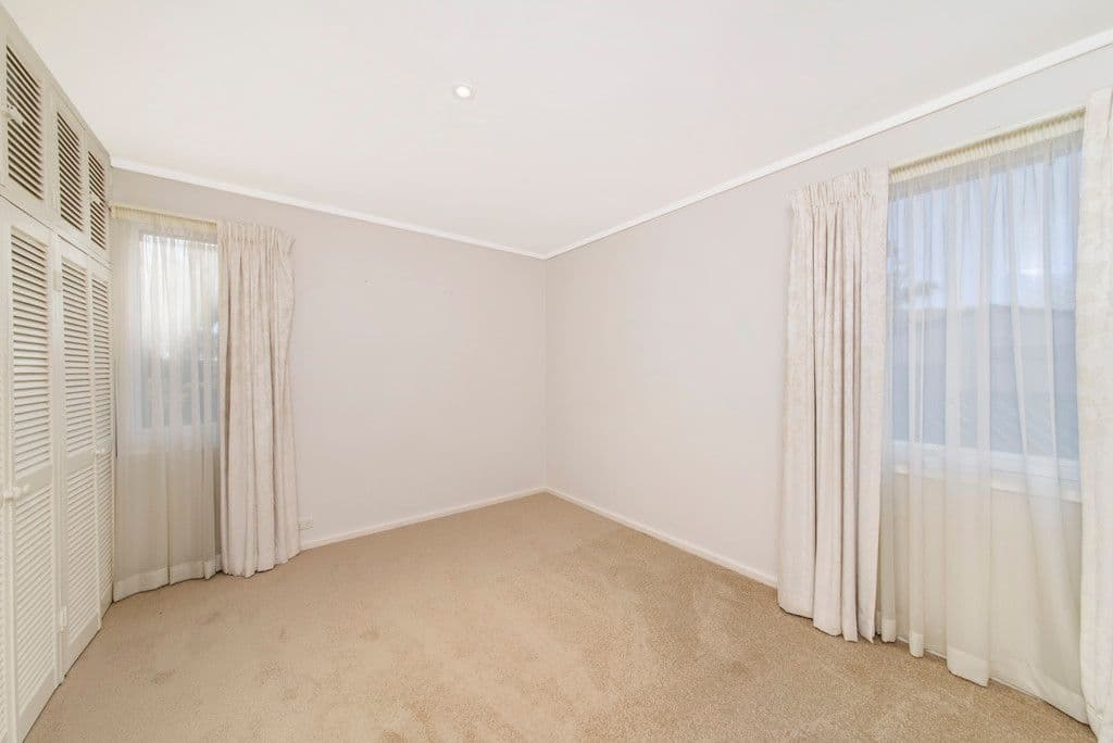 5 Pilbara Place, Fisher ACT 2611, Fisher - Thumbnail 3