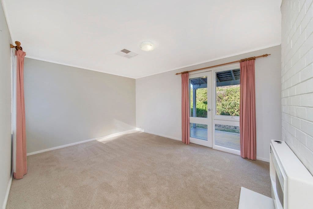 5 Pilbara Place, Fisher ACT 2611, Fisher - Thumbnail 6