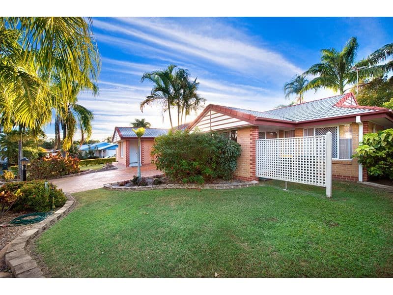 17 Meyenberg Court, NORMAN GARDENS QLD 4701, Norman Gardens - Thumbnail 2