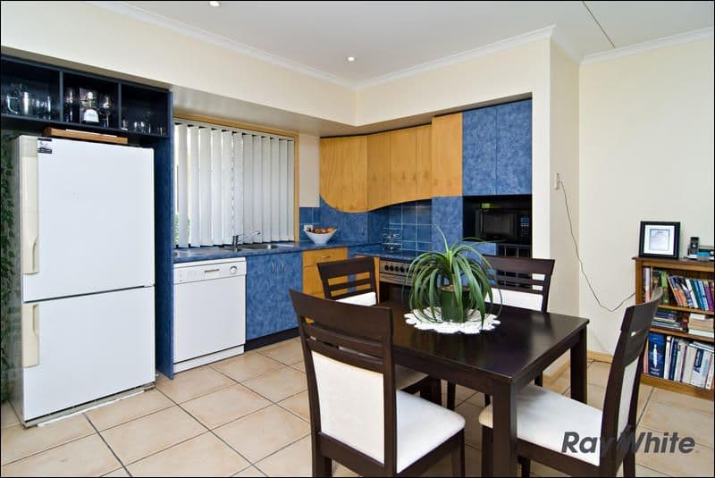17 Crana Street, GAYTHORNE QLD 4051, Gaythorne - Thumbnail 3
