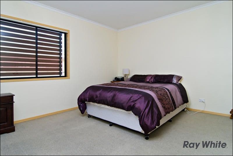 17 Crana Street, GAYTHORNE QLD 4051, Gaythorne - Thumbnail 6