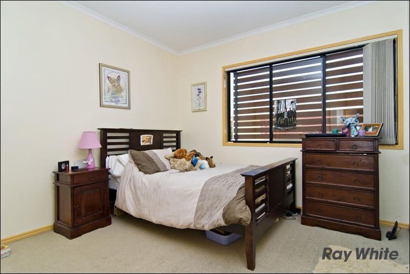 17 Crana Street, GAYTHORNE QLD 4051, Gaythorne - Thumbnail 7