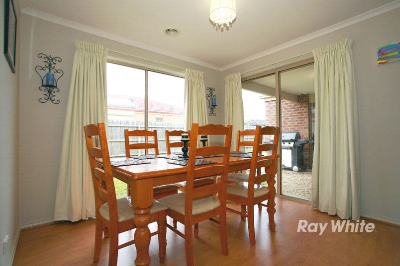 5 Aztec Place, CRANBOURNE VIC 3977, Cranbourne - Thumbnail 7