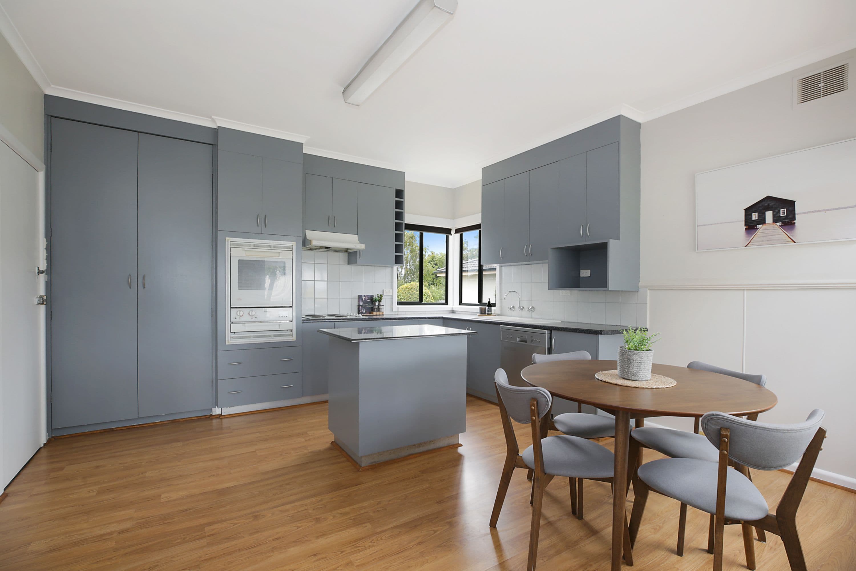60 Mitchell Street, Cobden VIC 3266, Cobden - Thumbnail 3