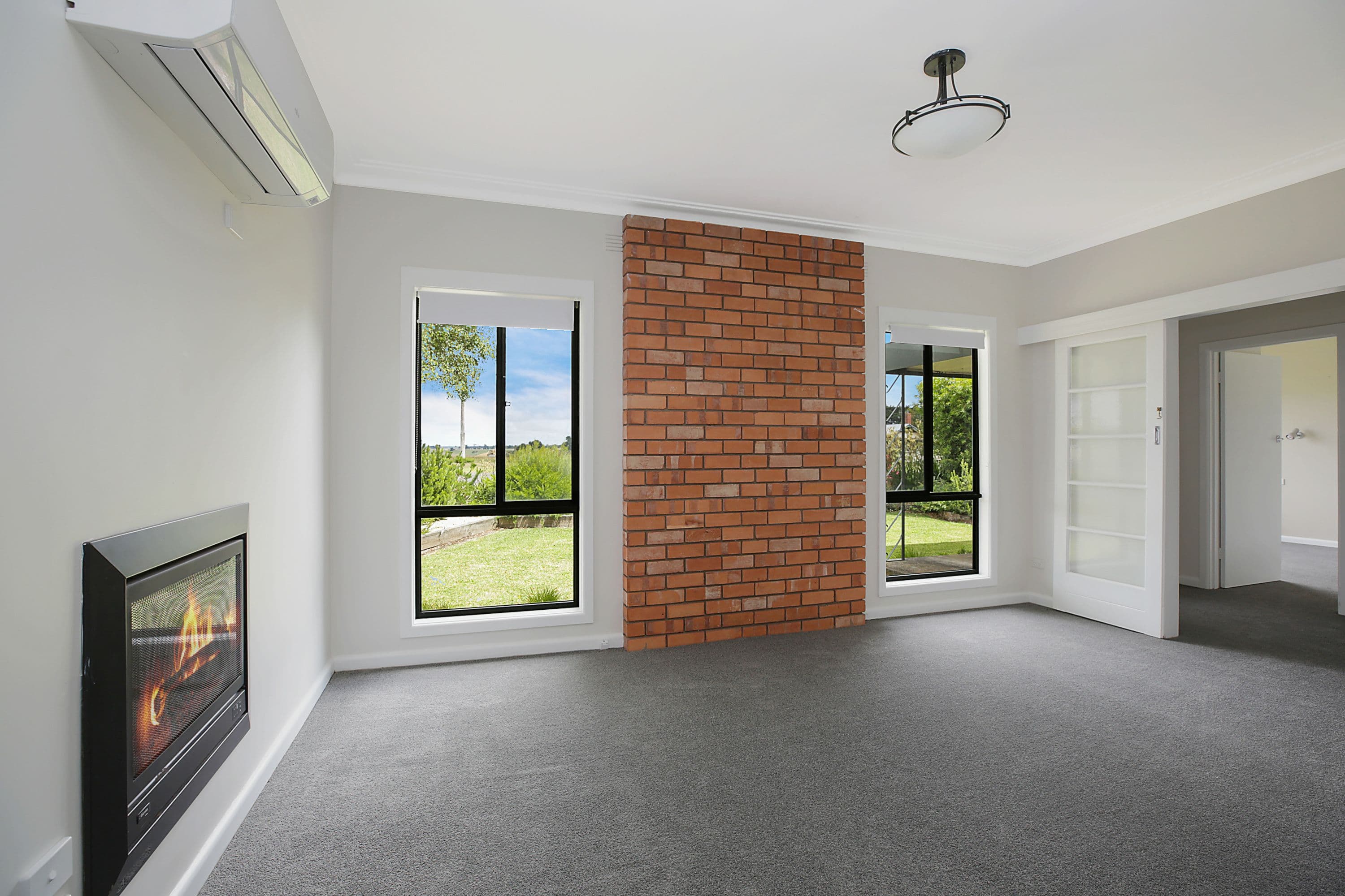 60 Mitchell Street, Cobden VIC 3266, Cobden - Thumbnail 4