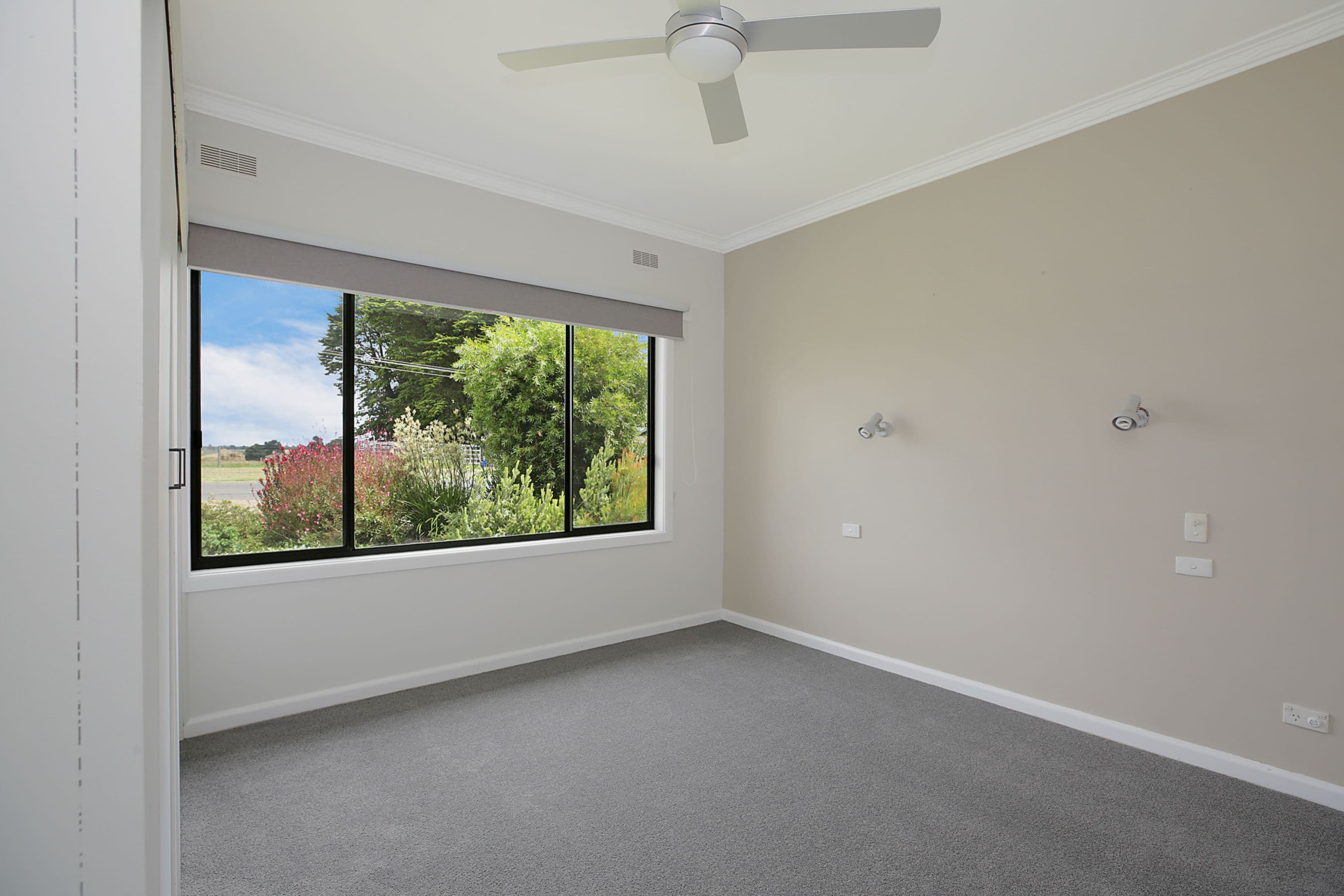 60 Mitchell Street, Cobden VIC 3266, Cobden - Thumbnail 7