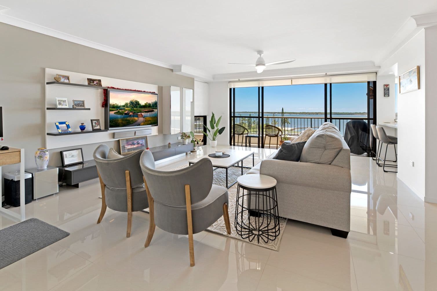 17 Bayview Street, Runaway Bay QLD 4216, Runaway Bay - Thumbnail 4