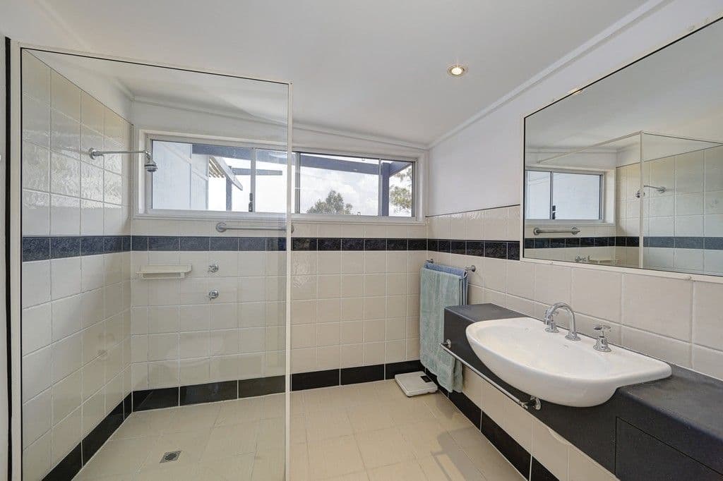 10 Louise Court, Branyan QLD 4670, Branyan - Thumbnail 4