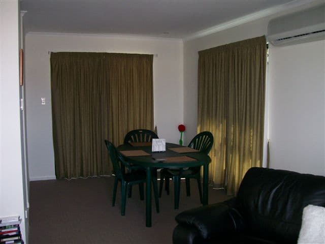 5 Mulcahy Crescent, EIMEO QLD 4740, Eimeo - Thumbnail 3