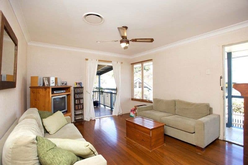 17 Reading Street, Logan Central, QLD, 4114, Logan Central - Thumbnail 4
